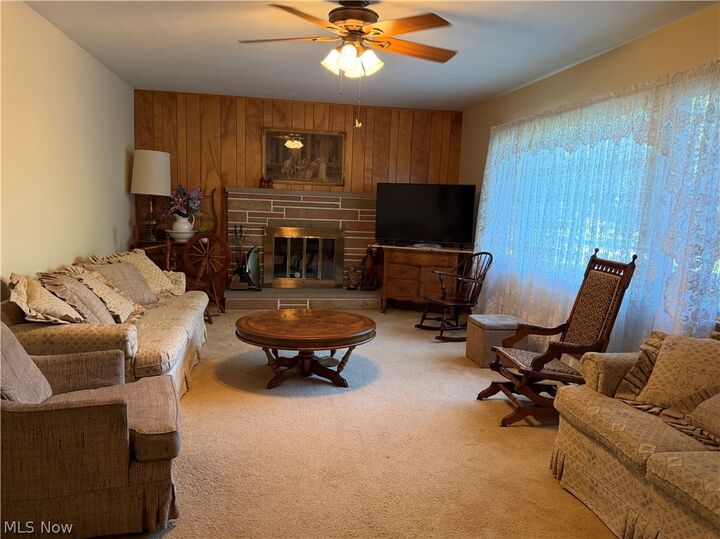 Property Photo: 2849 Hoagland Blackstub Road OH 44410