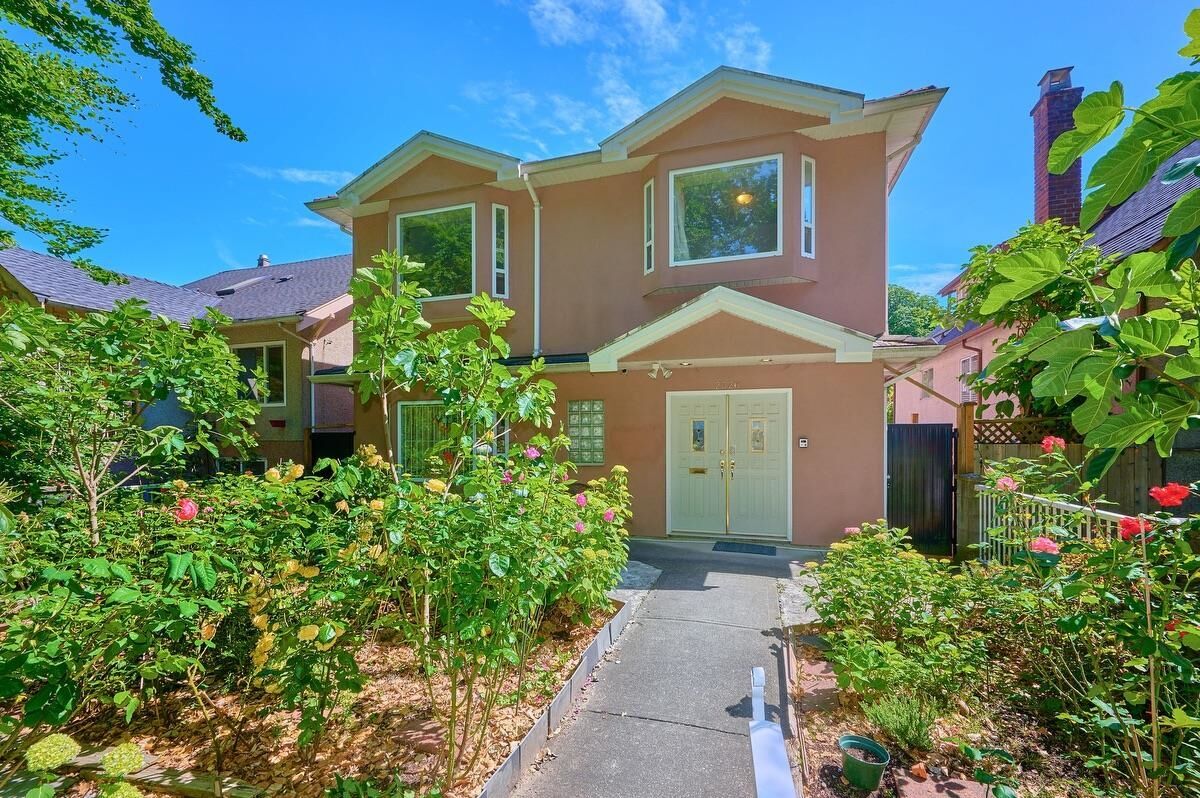 Property Photo: 2326 Charles Street BC V5L 2V5