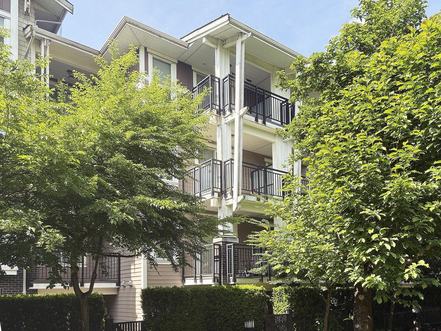 Property Photo: 5788 Sidley Street 219 BC V5J 5E5