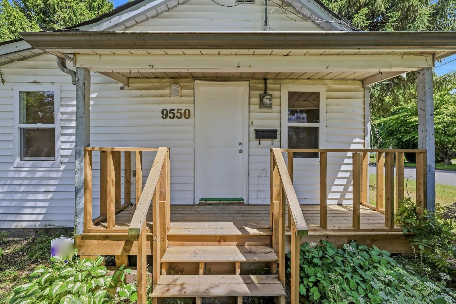 Property Photo:  9550 Victor Street  BC V2P 5B4 