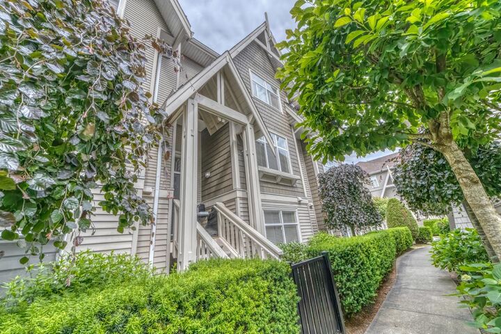 7288 Heather Street 18 — photo 1