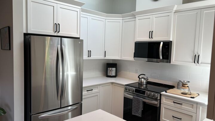 Property Photo: 1821 Willow Crescent 13 BC V8B 0L9
