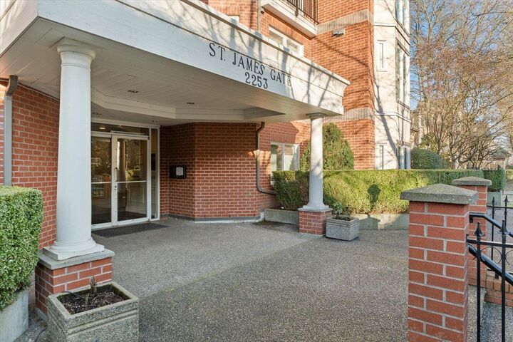 Property Photo:  2253 Welcher Avenue 207  BC V3C 1X2 