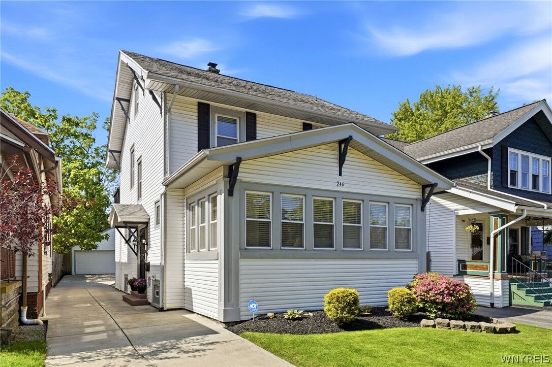 Property Photo: 246 Linden Avenue NY 14216
