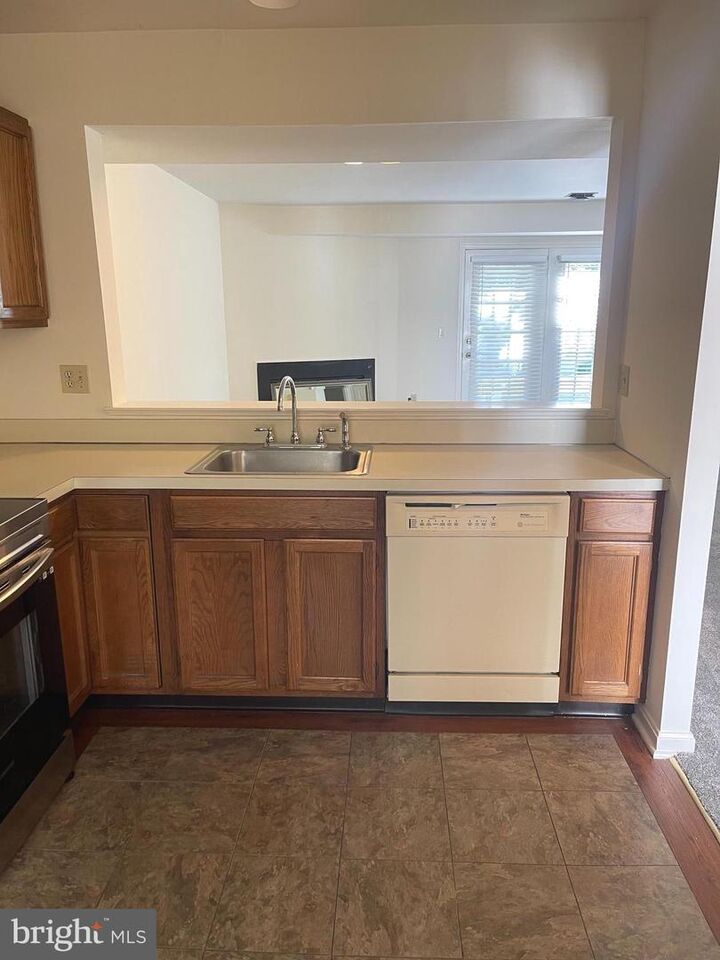 Property Photo:  1918 Wexford Road  PA 17078 