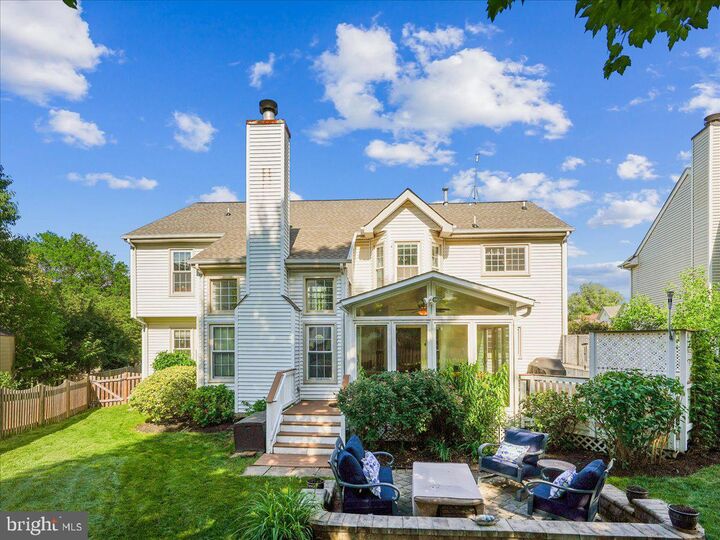 Property Photo: 20547 Ringold Drive VA 20147