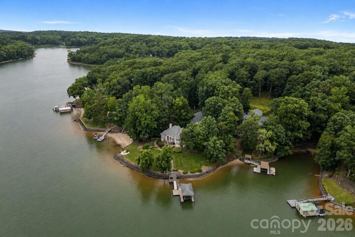 Property Photo: 2161 Windy Oaks Road SC 29708