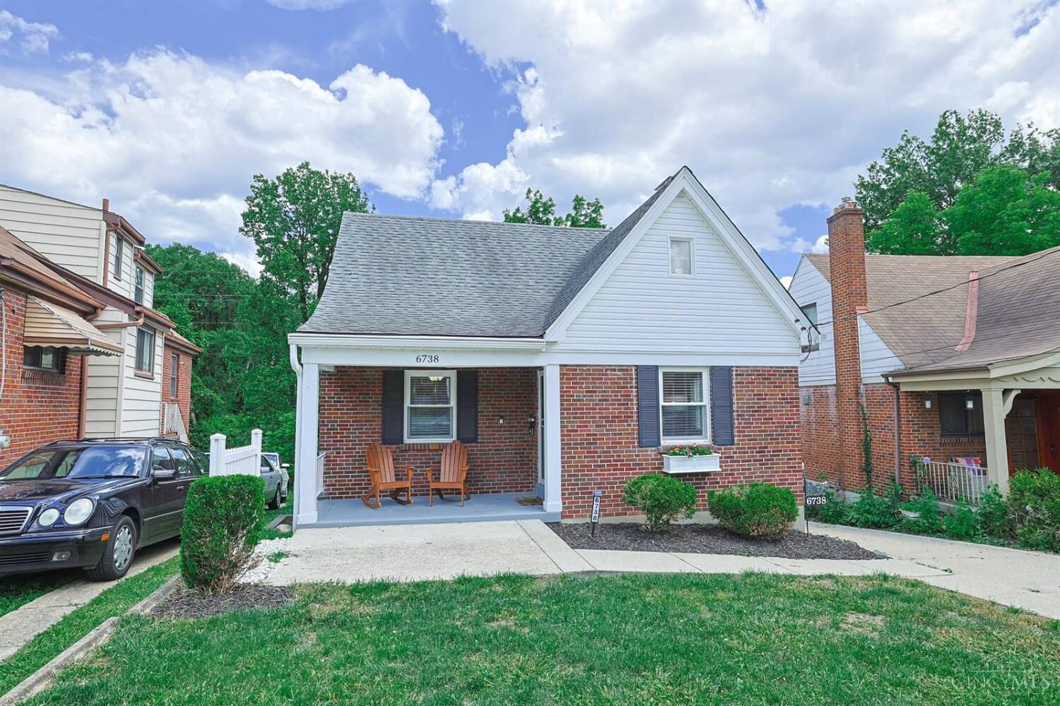Property Photo: 6738 Hampton Drive OH 45236