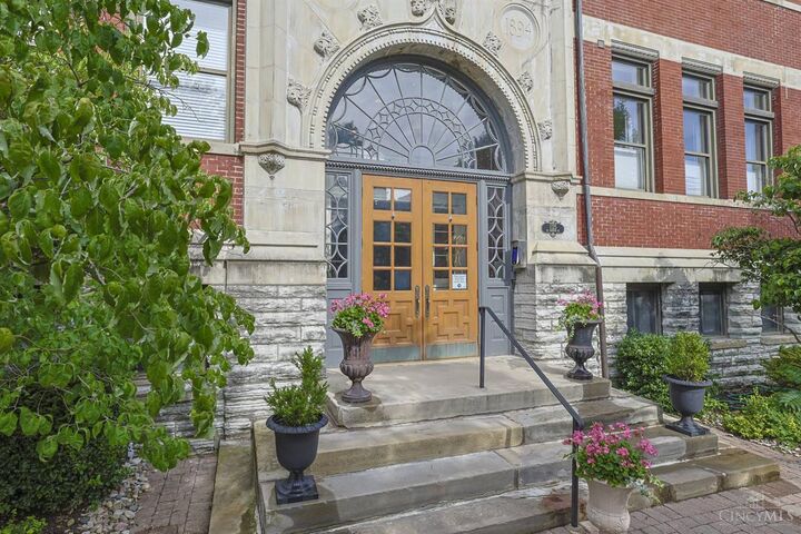 Property Photo:  1125 St Gregory Street  OH 45202 