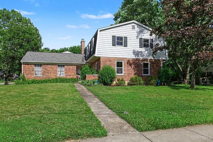 Property Photo: 1992 Gainsborough Lane OH 45230