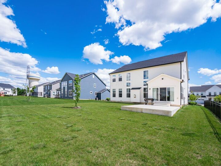 Property Photo: 6496 Orangeberry Road OH 43026