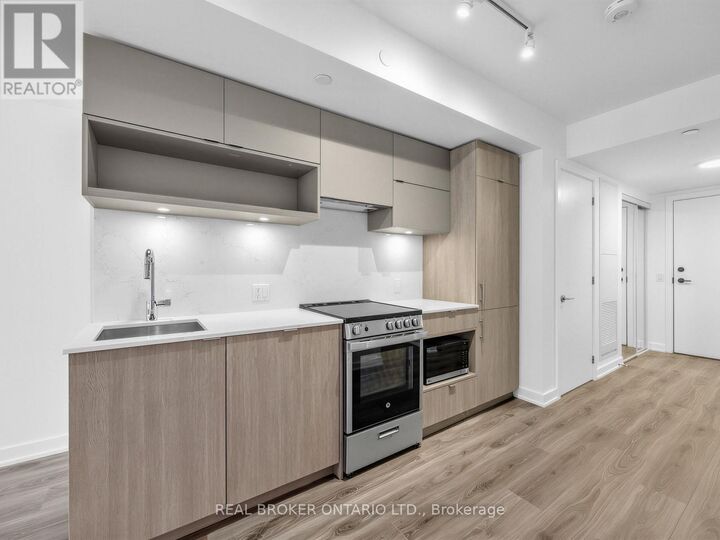 Property Photo: 100 Queen Street East 1912 ON M5C 0B5