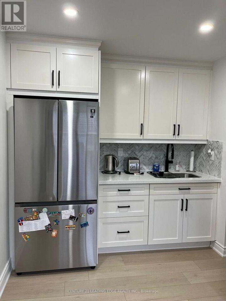 Property Photo: 91 Muir Drive 26 ON M1M 3T7