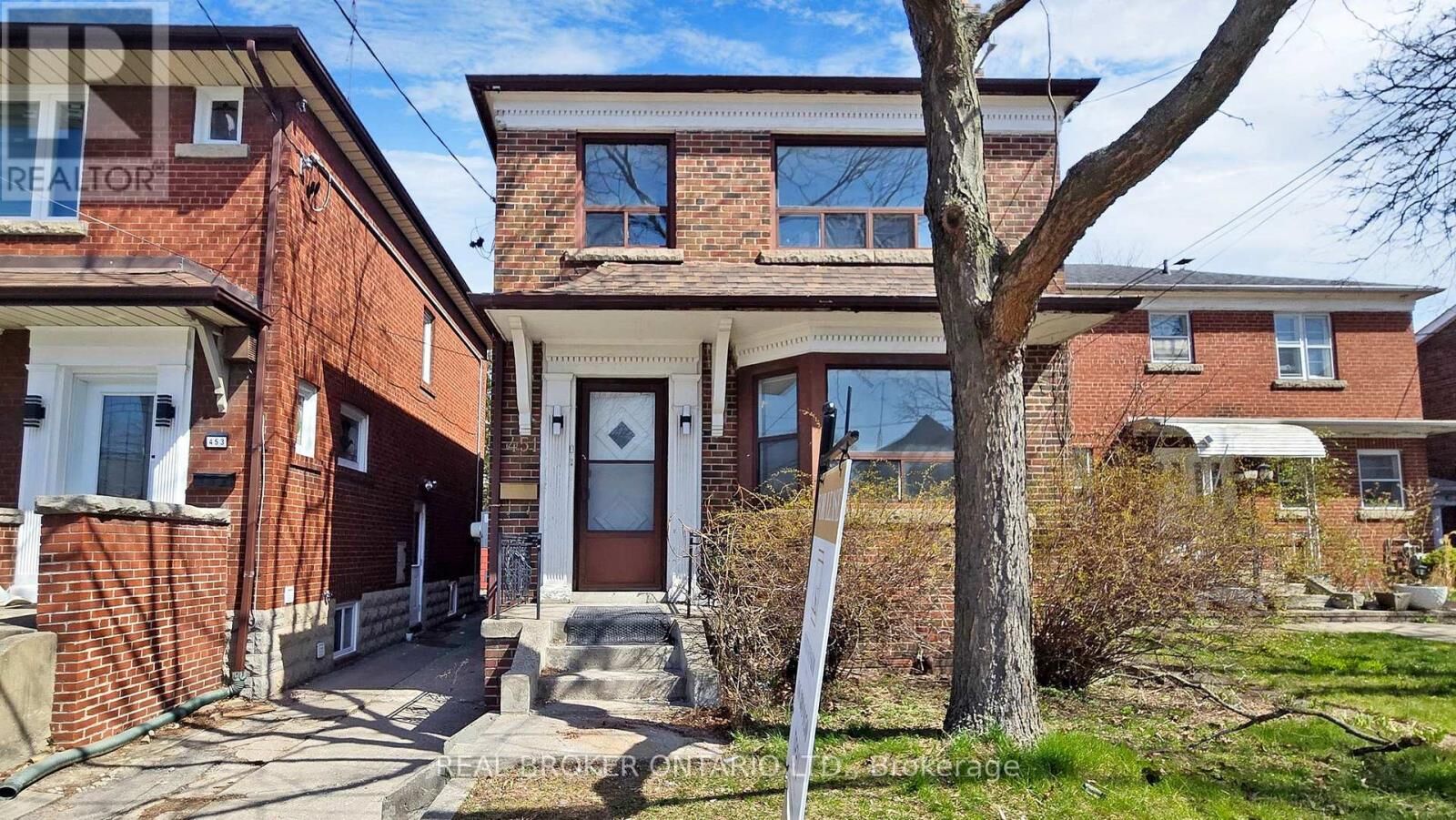Property Photo:  451 Donlands Avenue Upper  ON M4J 3S4 
