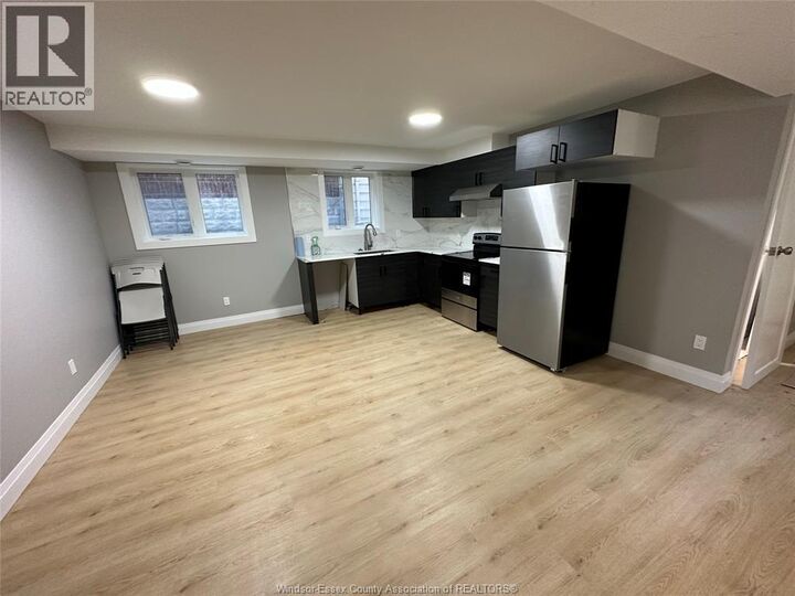 Property Photo:  757 Randolph Avenue Lower  ON N9B 2T7 