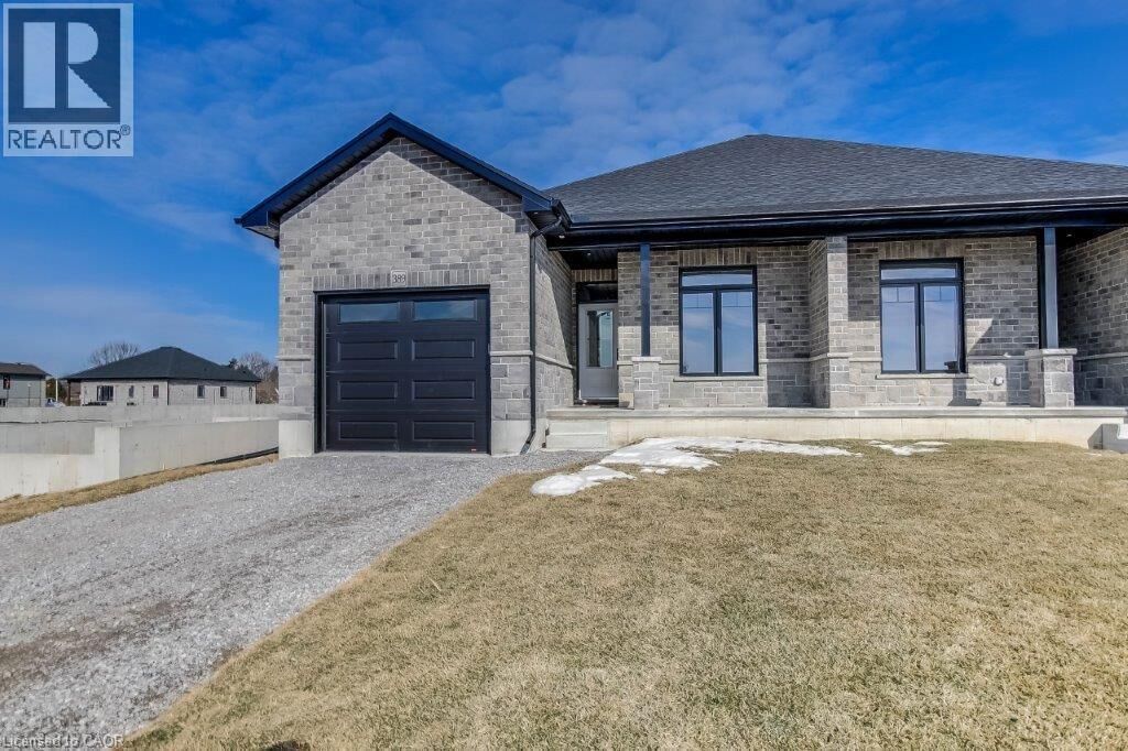 Property Photo: 381 Argyle Avenue ON N4B 0B2