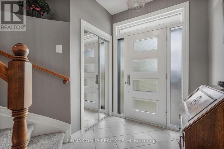 Property Photo: 208 Serra Ridge ON K4A 0V8