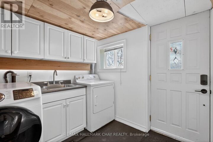 Property Photo: 45 Caledonia Road Lower ON M6E 4S3