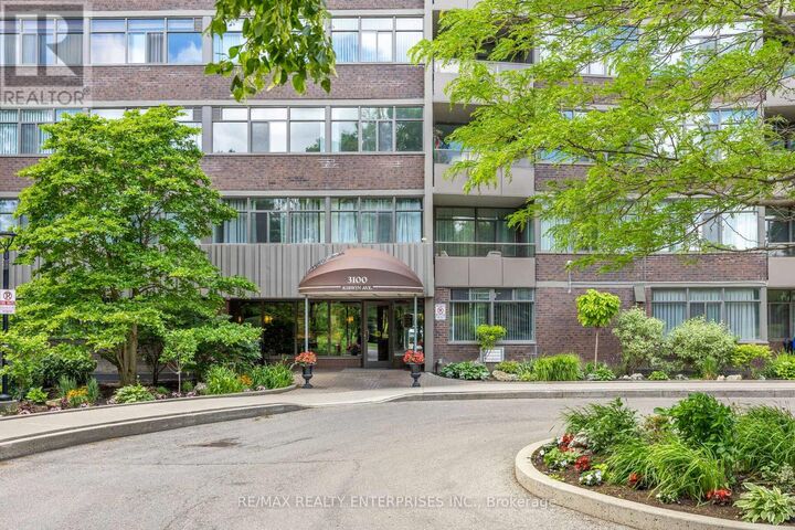 Property Photo:  3100 Kirwin Avenue 503  ON L5A 3S6 