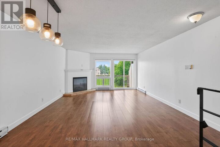 Property Photo:  6609 Bilberry Drive 6609B  ON K1C 4N5 