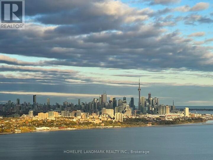 Property Photo:  30 Shore Breeze Drive 4811  ON M8V 0J1 