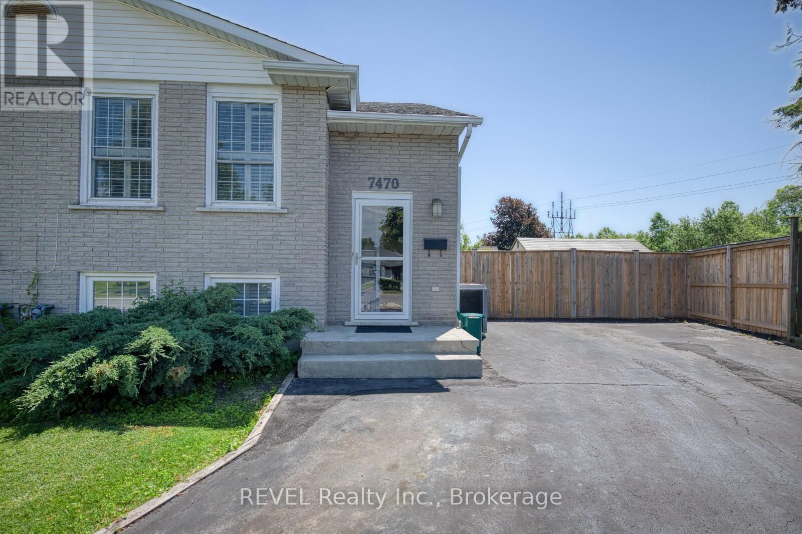 Property Photo: 7470 Alex Avenue Basement ON L2G 7V1
