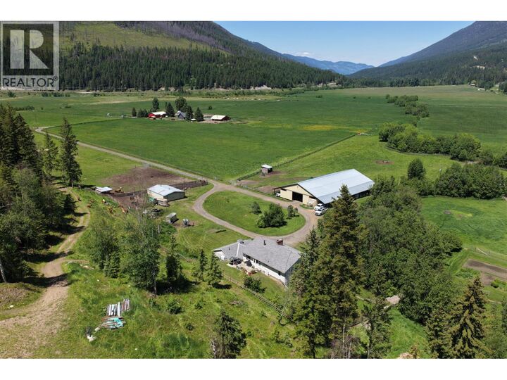 3260 McGillivray Creek Road — photo 1