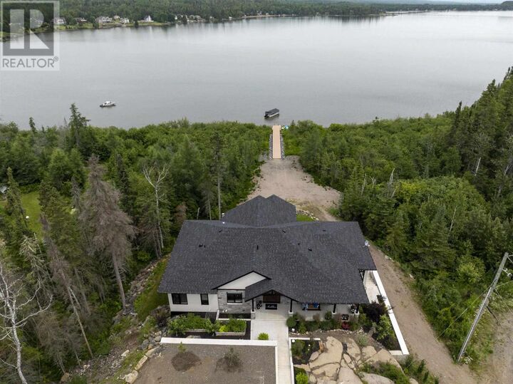 149 Mickelson Dr — photo 1