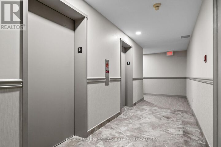 Property Photo:  66 Greenview Drive 510  ON K7M 7C5 