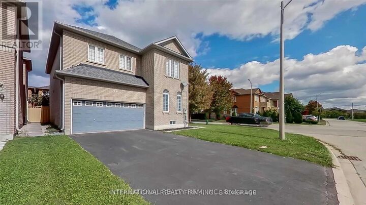 Property Photo: 2 Dolce Crescent ON L4H 3C7