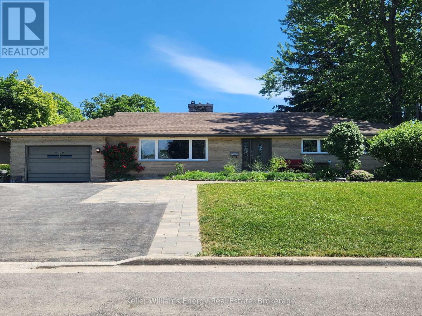 Property Photo: 737 Law Street Lower ON L1G 4M3