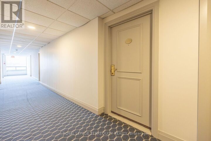 Property Photo:  2737 Keele Street 225  ON M3M 2E9 