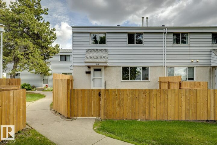 75 McLeod Place NW — photo 1