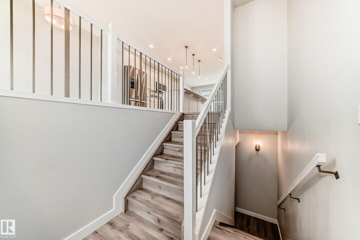 Property Photo:  1729 Keene Crescent SW 26  AB T6W 4B6 