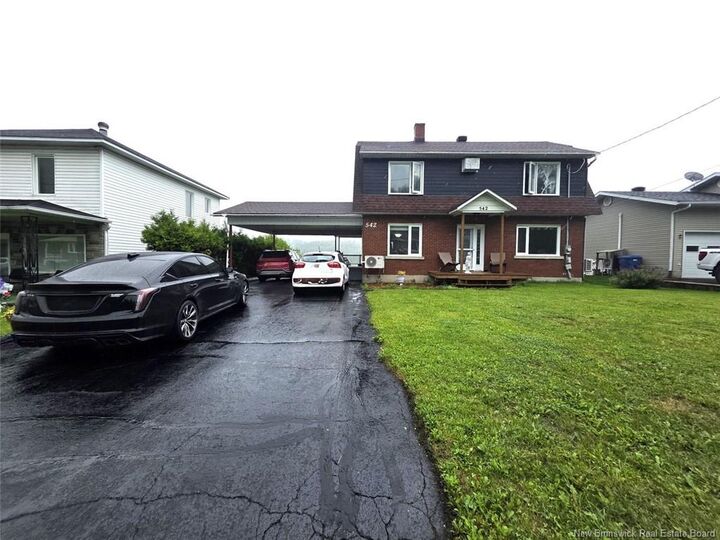 542 Saint-Francois Street — photo 1