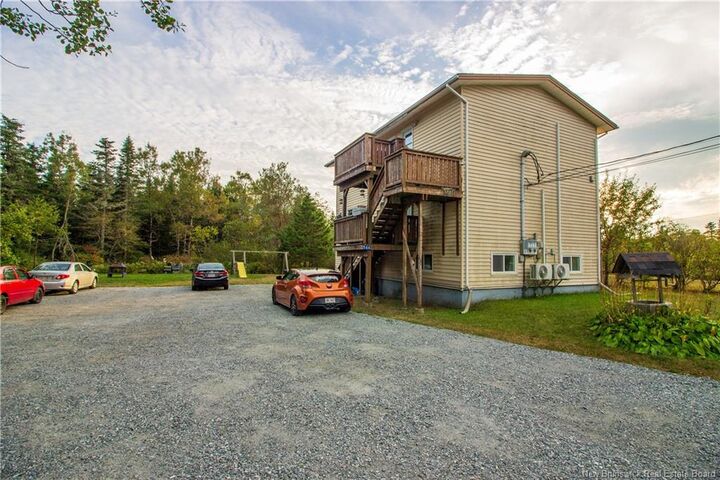 566 Route 111 — photo 1