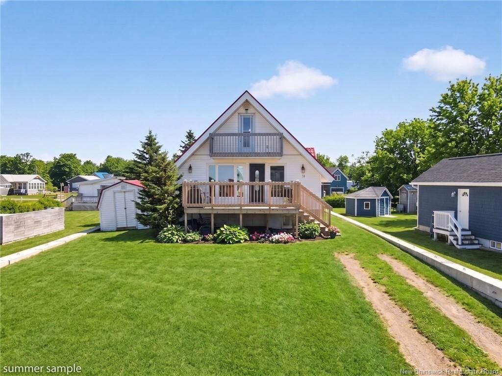 Property Photo:  11 Sur L' Ocean Street  NB E4P 8N9 