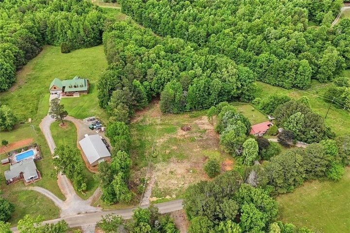Property Photo:  973 Sardis Road  GA 30114 