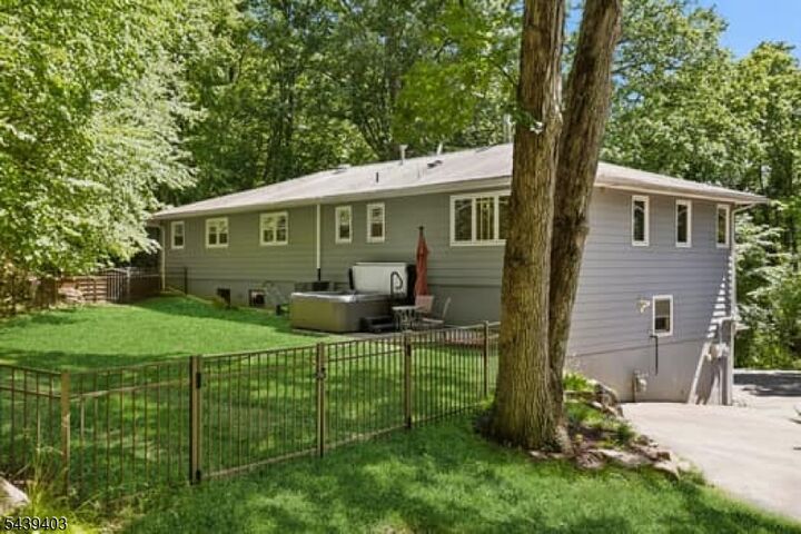 Property Photo:  68 Kitchell Rd  NJ 07834 