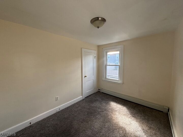 Property Photo:  271 Vermont Ave 1  NJ 07111 