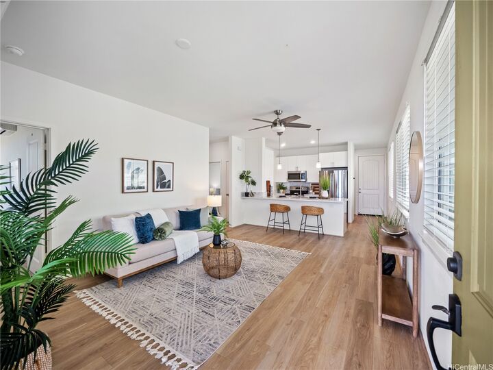 Property Photo:  94-1133 Halekukui Street 8  HI 96797 