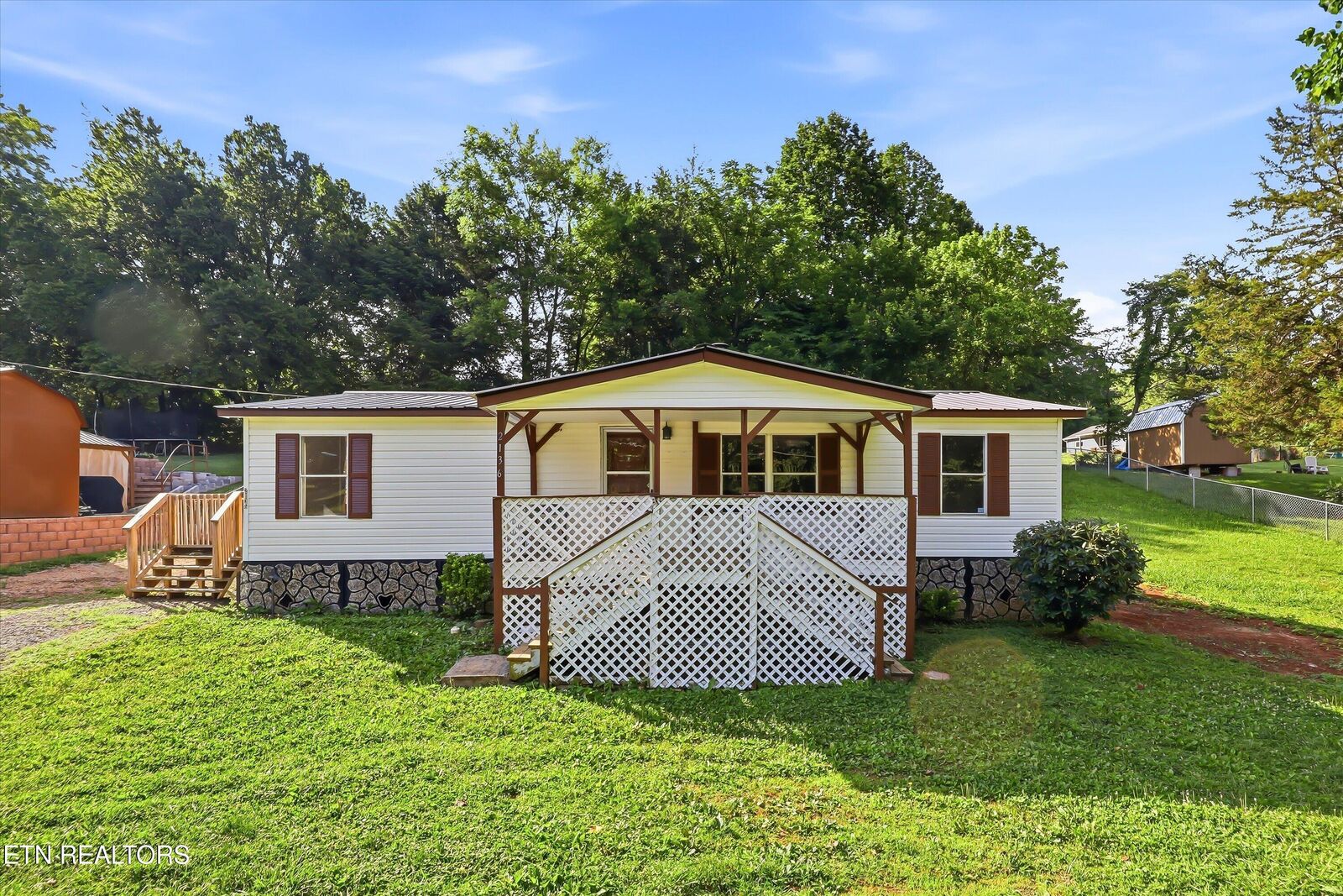 Property Photo:  2136 Tuckaleechee Pike  TN 37803 