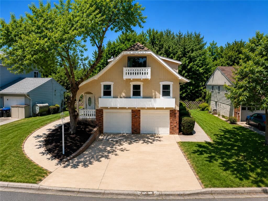 Property Photo: 1423 Garden Avenue PA 18103