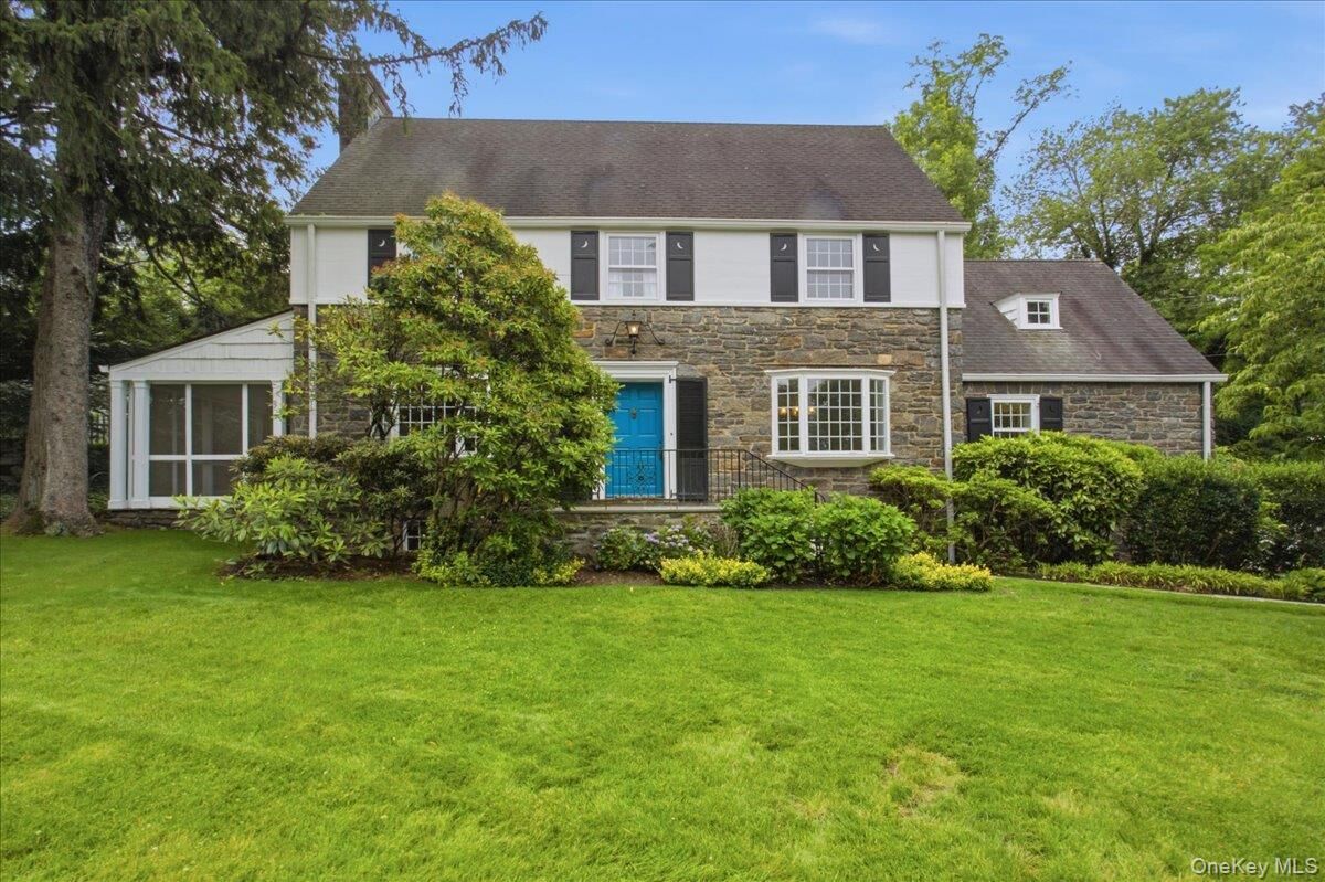 Property Photo:  531 Weaver Street  NY 10538 