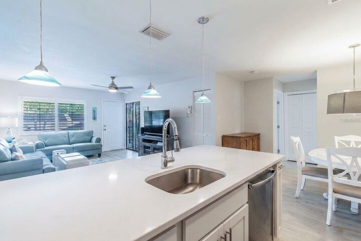 Property Photo:  2724 72nd Street W 2010  FL 34209 
