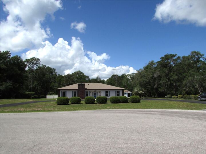 Property Photo: 20620 SW 97th Place FL 34431