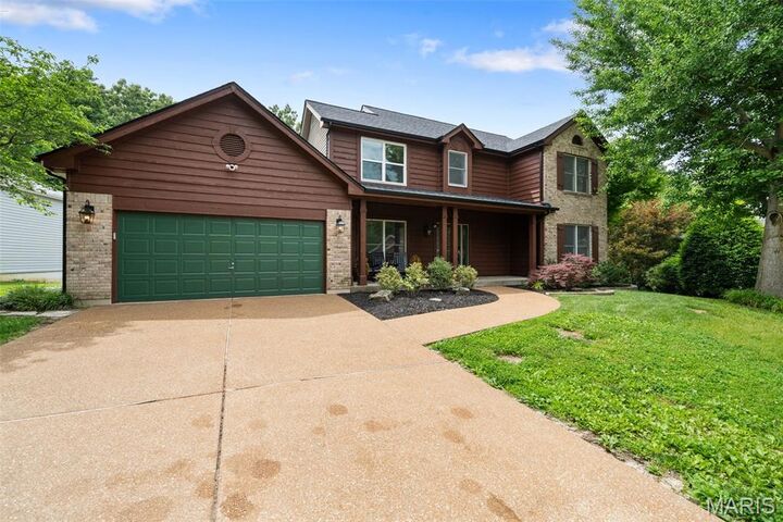 Property Photo: 2582 Christopher Oaks Court MO 63129
