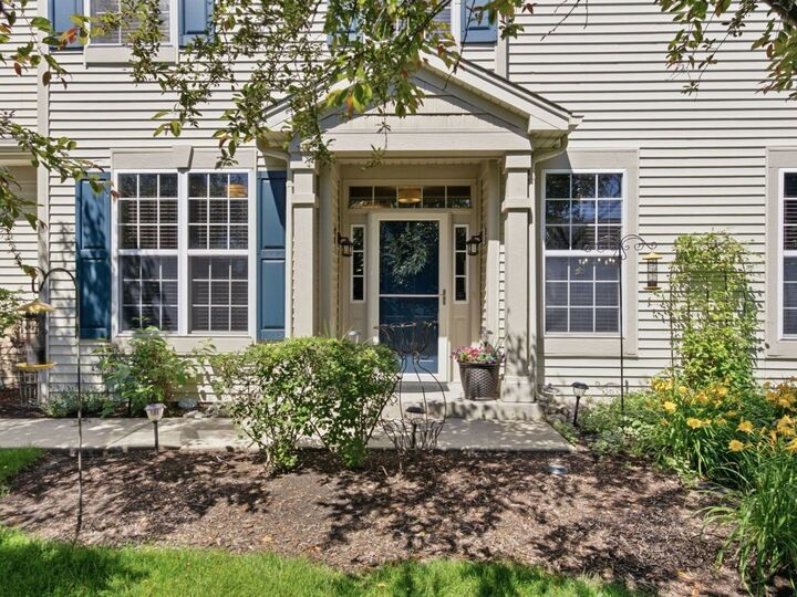 Property Photo: 2116 Gallant Fox Circle IL 60538