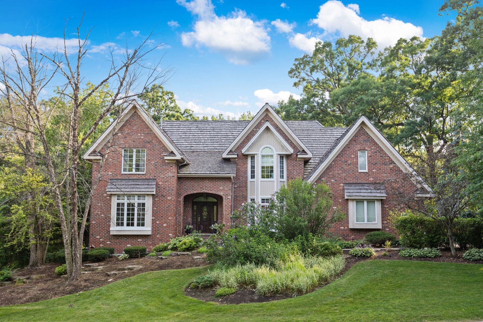 Property Photo: 9336 Falling Waters Drive W IL 60527
