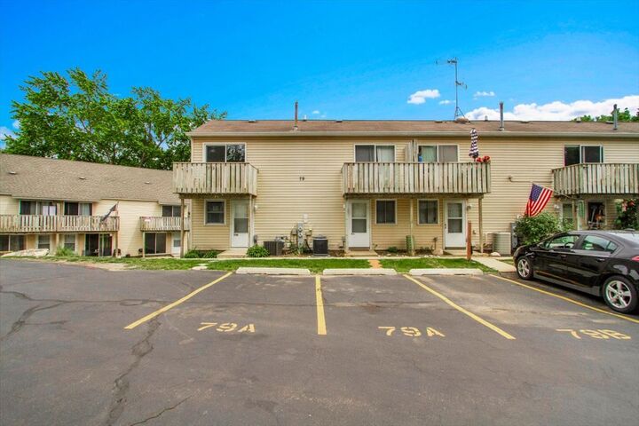 Property Photo: 79 Maude Avenue IL 60020